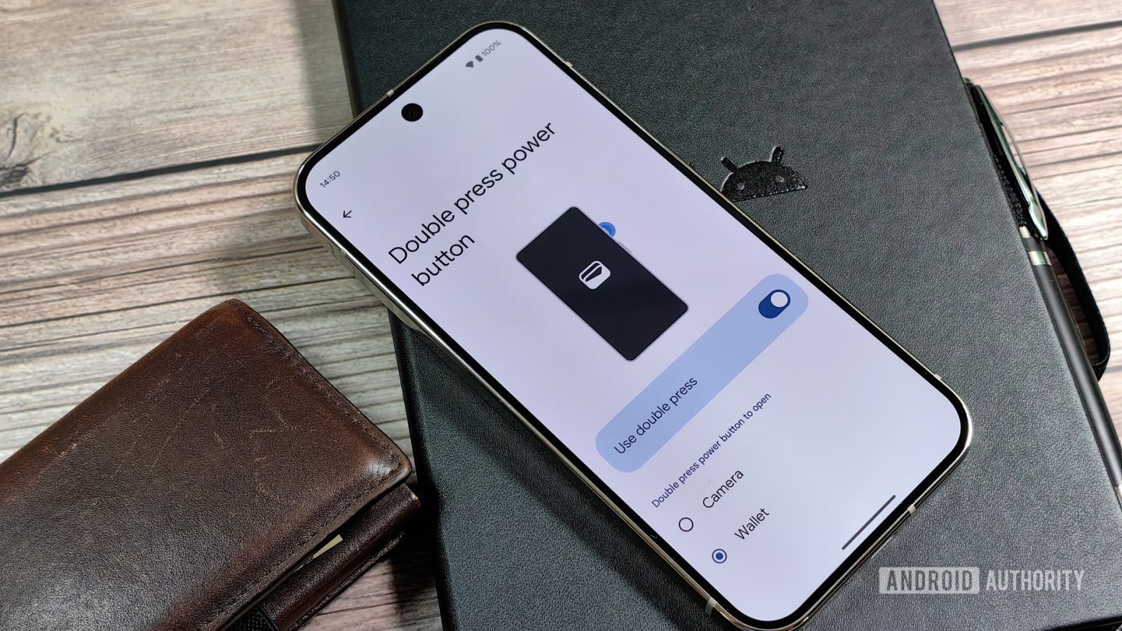 Android 16 Beta 2: Attiva Google Wallet con un doppio clic del tasto di ...