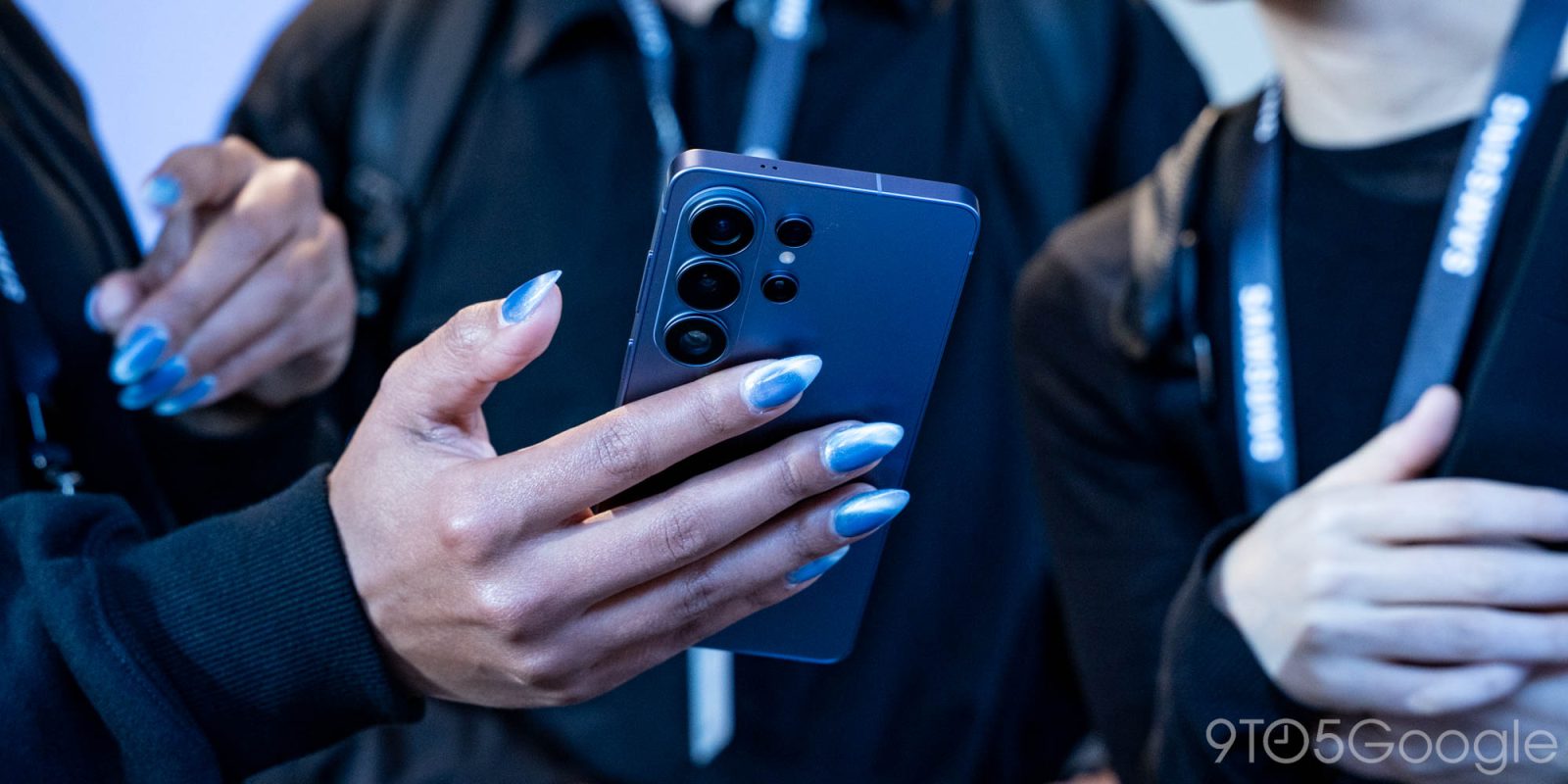 Samsung copia le funzionalità di pixel per la galaxy ai suite su s26 Samsung copia le funzionalità di pixel per la galaxy ai suite su s26