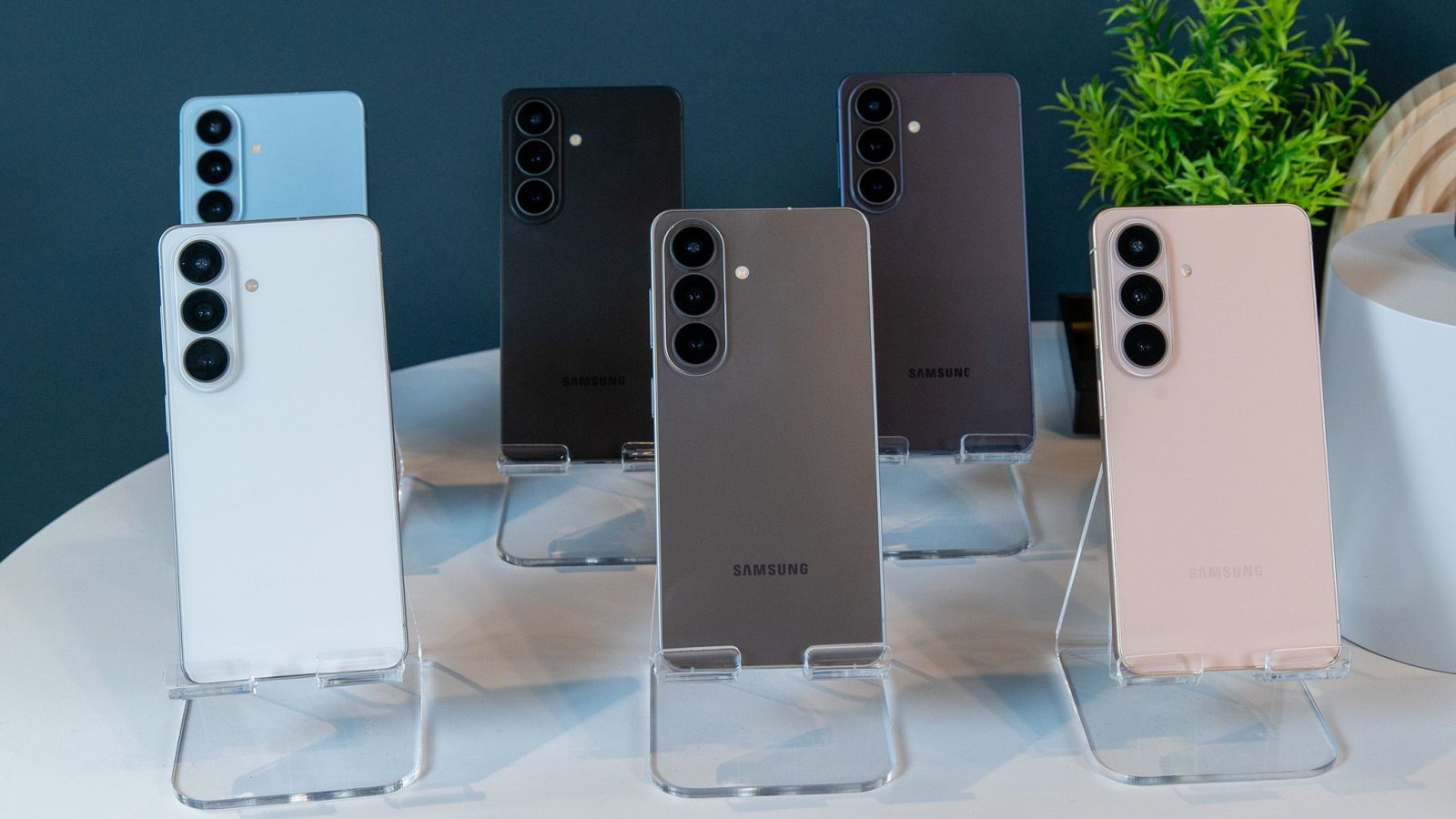 Samsung galaxy s27 tutto ciò che sappiamo finora Samsung galaxy s27 tutto ciò che sappiamo finora