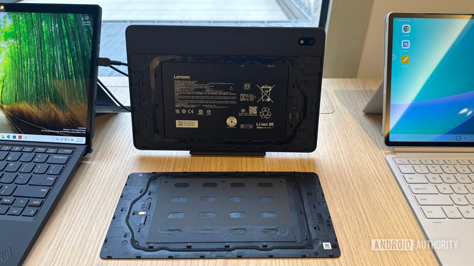 Lenovo tablet rugged con batteria rimovibile: ciò che la maggior parte dei tablet android non offre Lenovo tablet rugged con batteria rimovibile: ciò che la maggior parte dei tablet android non offre