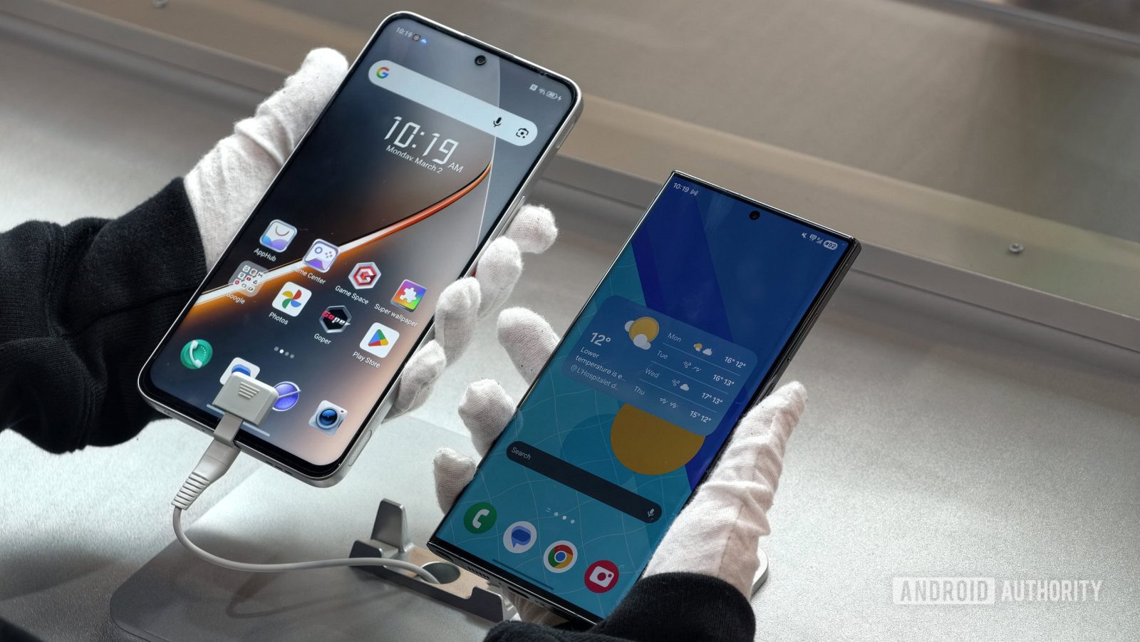 Telefono gaming da 7,5 pollici fa sembrare il s23 ultra un giocattolo