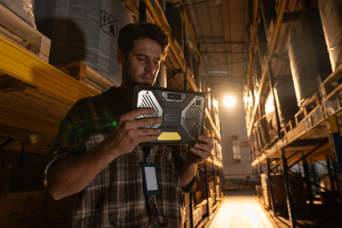 Oukitel integra tecnologia satellitare, termica e solare nei dispositivi rugged per il mercato di consumo al mwc 2026 Oukitel integra tecnologia satellitare, termica e solare nei dispositivi rugged per il mercato di consumo al mwc 2026