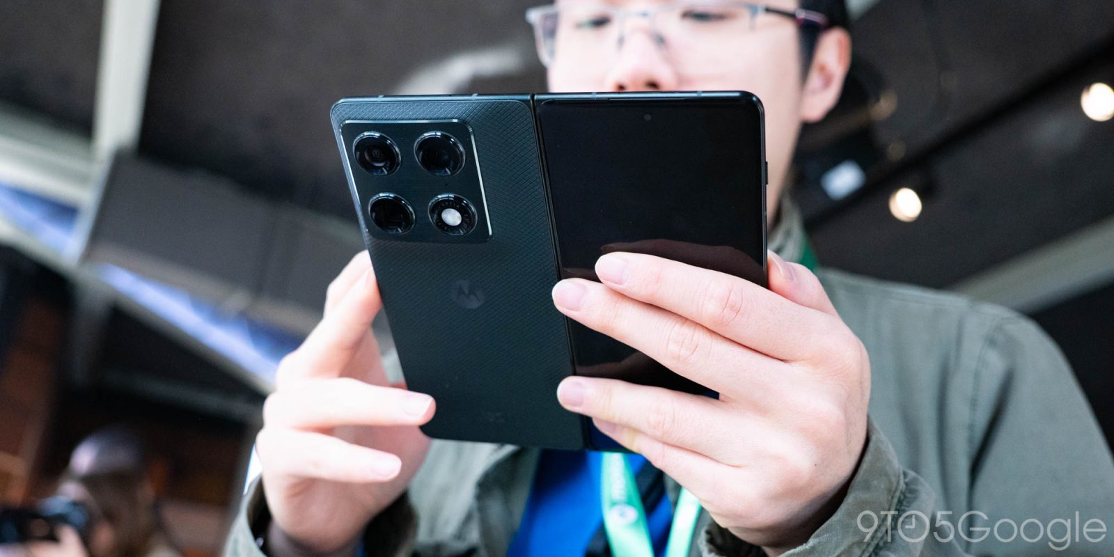 Motorola razr fold specifiche batteria da 6.000 mAh prezzo e data di rilascio non ancora annunciati