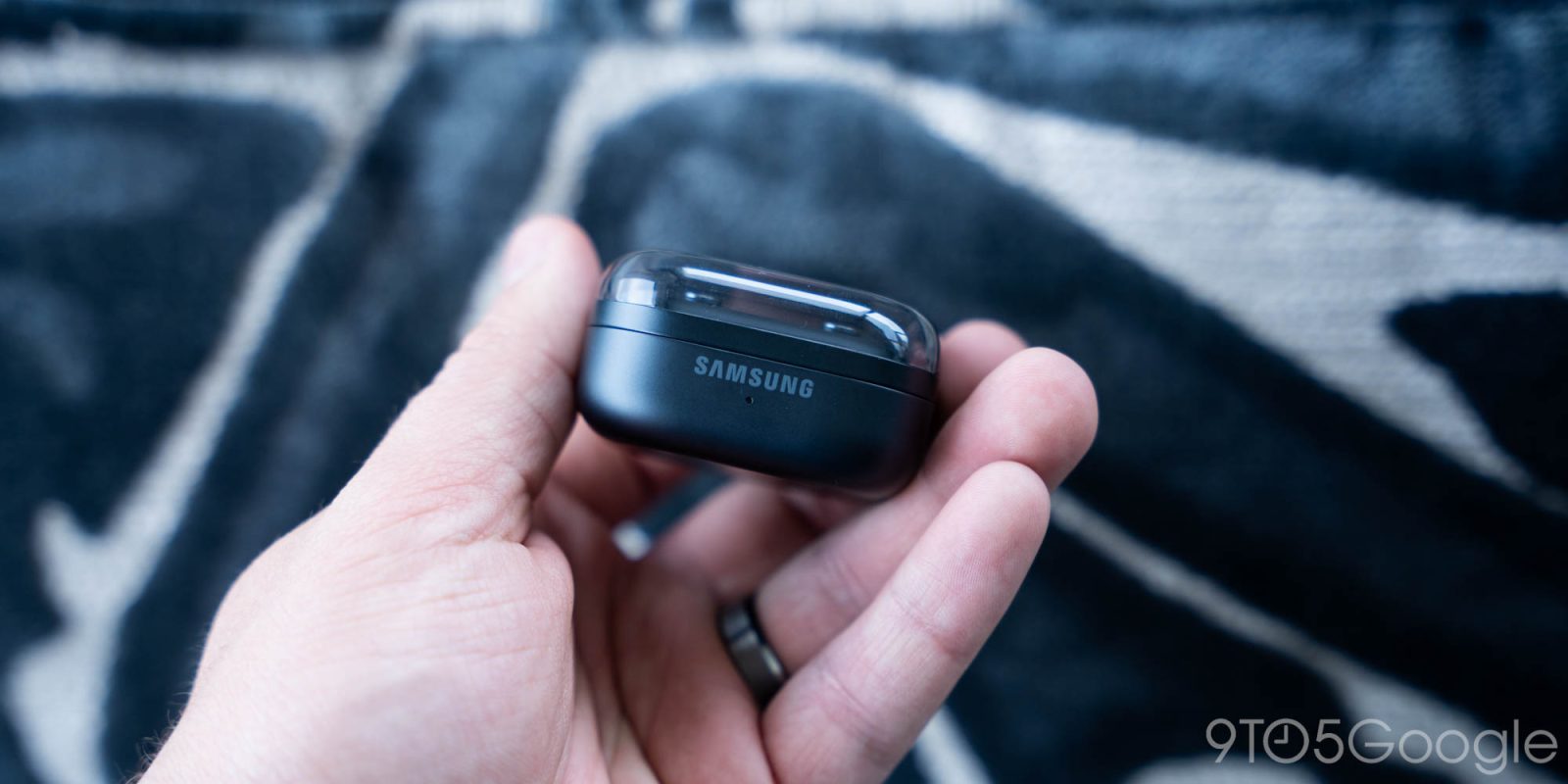 Samsung Developing 'Galaxy Buds Able' with Innovative Open-Ear Design
