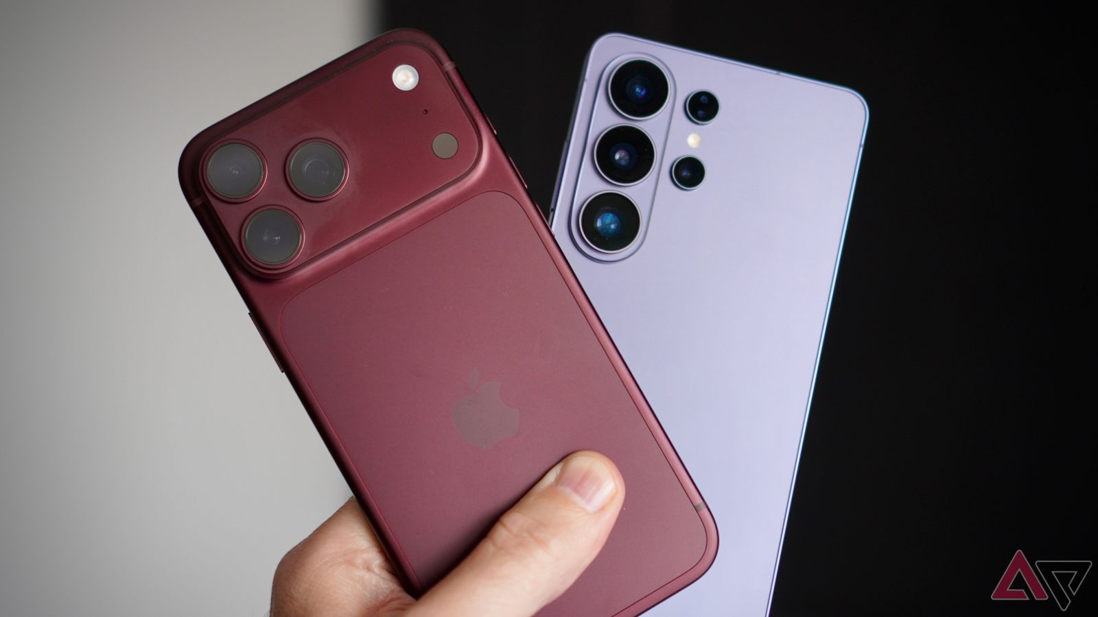 Apertura variabile di iPhone 18 Pro: il confronto con Galaxy S26 Ultra