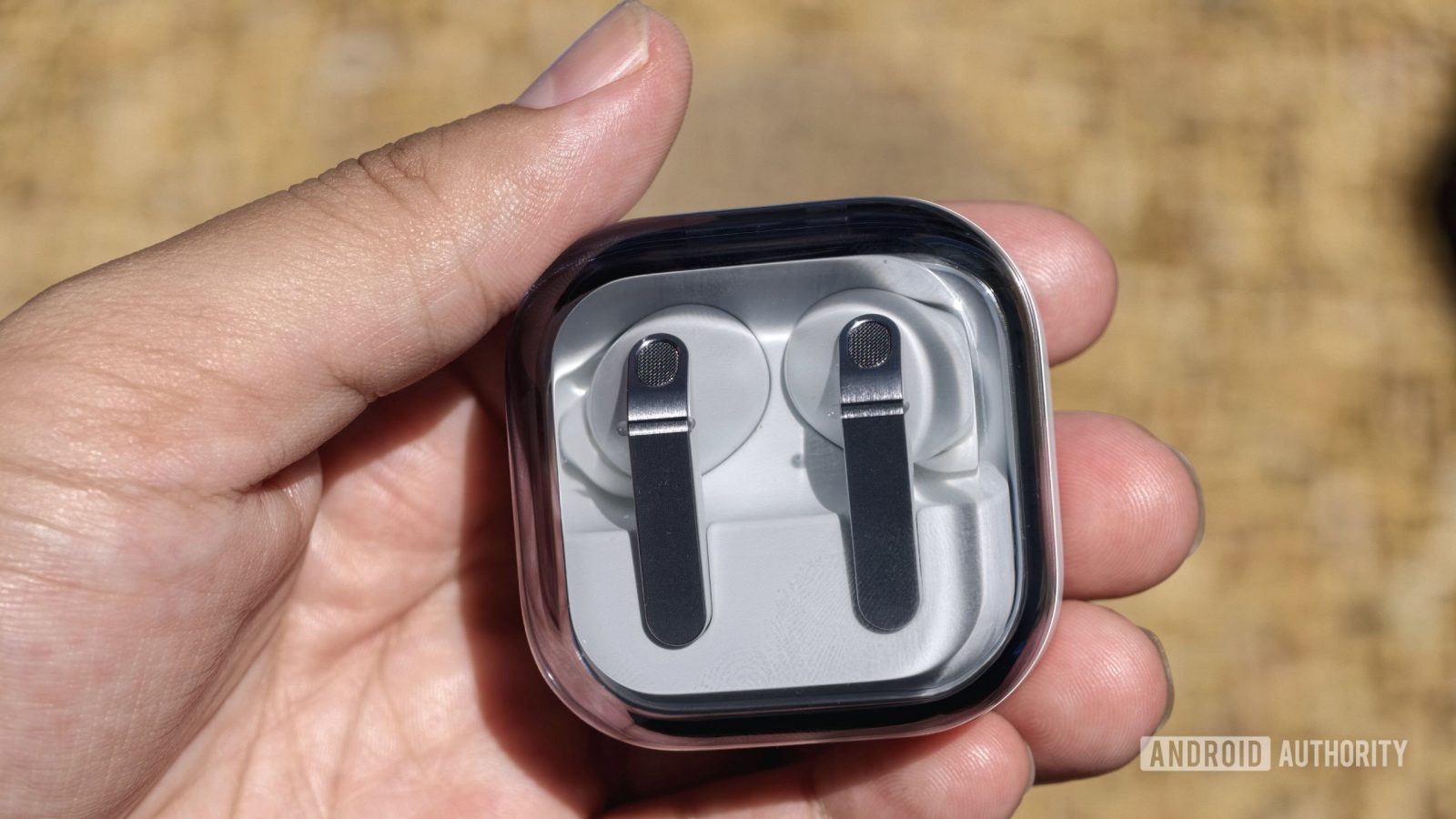 Samsung galaxy buds 4 pro in offerta a 199,99 dollari con il 20% di sconto