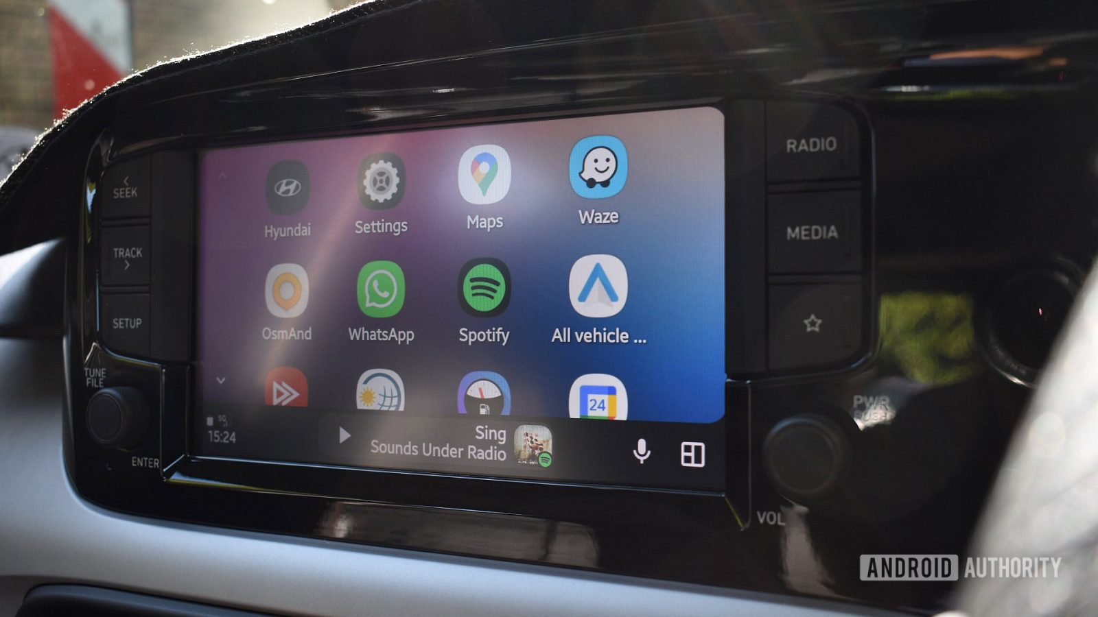 Barre del segnale di android auto: tornano finalmente sui cruscotti