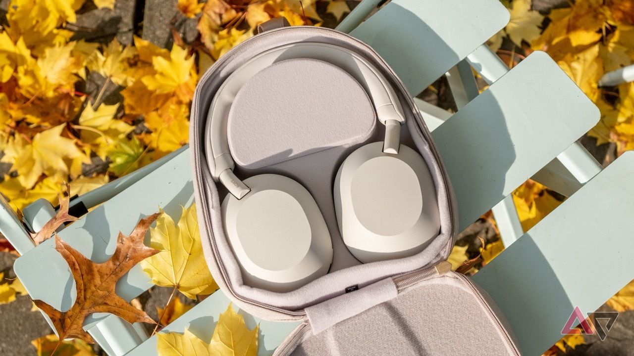 Cuffie sony wh-1000xm5 a 198 dollari: metà prezzo per uno dei migliori modelli in commercio